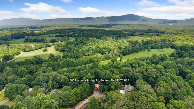 800 Reynolds Bridge Rd, Benton, TN 37307