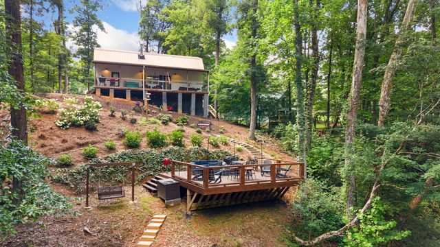 800 Reynolds Bridge Rd, Benton, TN 37307