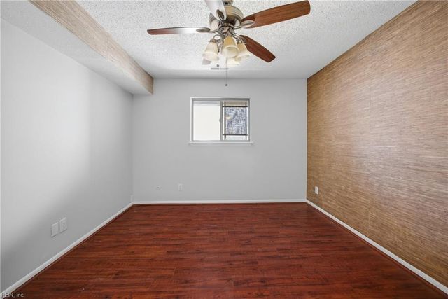 3200 Lynnhaven Dr Apt 202, Virginia Beach, VA 23451