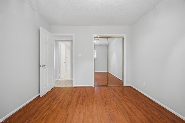 3200 Lynnhaven Dr Apt 202, Virginia Beach, VA 23451