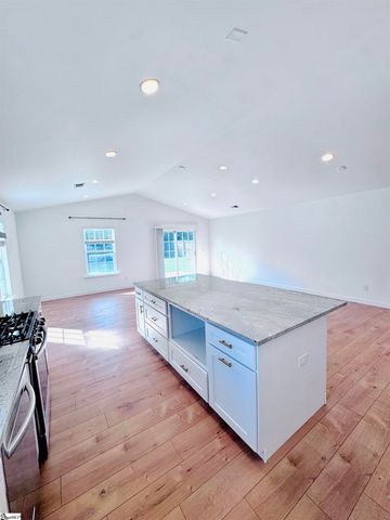 144 Sunny Ray Drive, Duncan, SC 29334