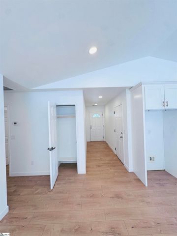 144 Sunny Ray Drive, Duncan, SC 29334