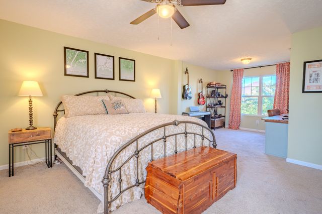 607 Pemberton Dr, Lebanon, TN 37087