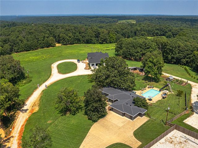 12136 Bedrock Lane, Bentonville, AR 72712