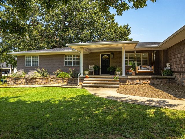 12136 Bedrock Lane, Bentonville, AR 72712