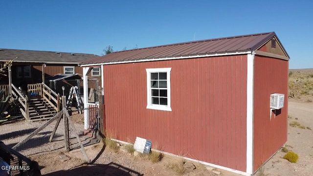 19324 Sebastian Avenue, El Paso, TX 79938