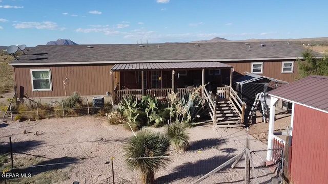 19324 Sebastian Avenue, El Paso, TX 79938