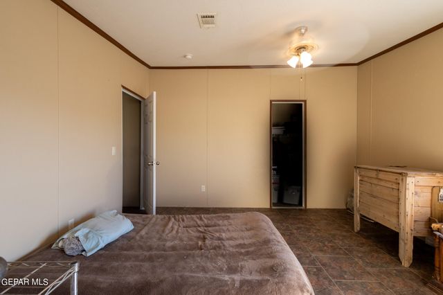 19324 Sebastian Avenue, El Paso, TX 79938