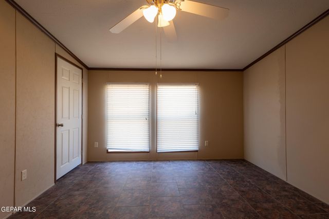 19324 Sebastian Avenue, El Paso, TX 79938