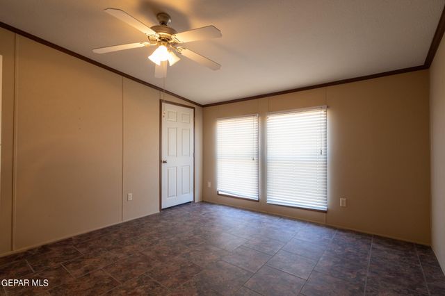 19324 Sebastian Avenue, El Paso, TX 79938