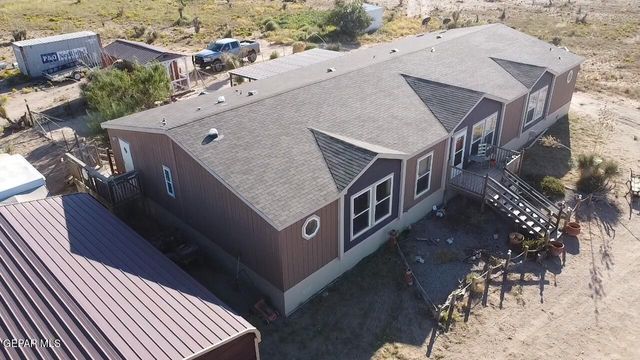 19324 Sebastian Avenue, El Paso, TX 79938