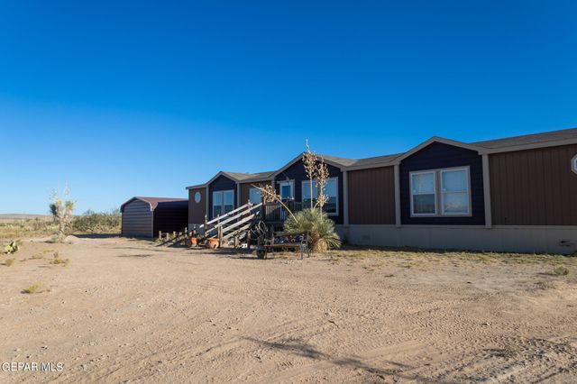 19324 Sebastian Avenue, El Paso, TX 79938