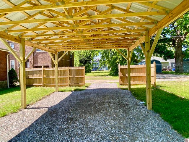 501 Harahan Blvd., Paducah, KY 42001