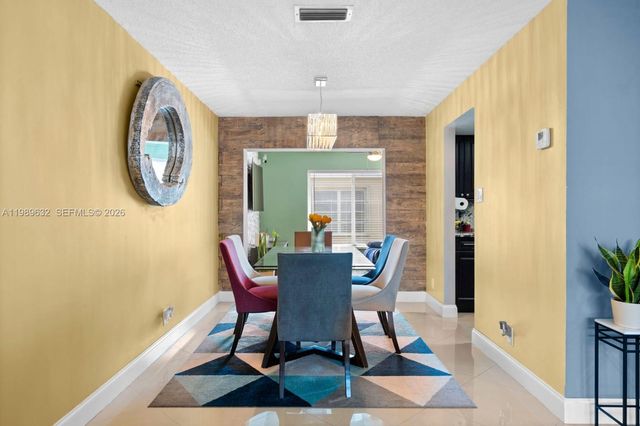 1270 NW 49th St, Deerfield Beach, FL 33064