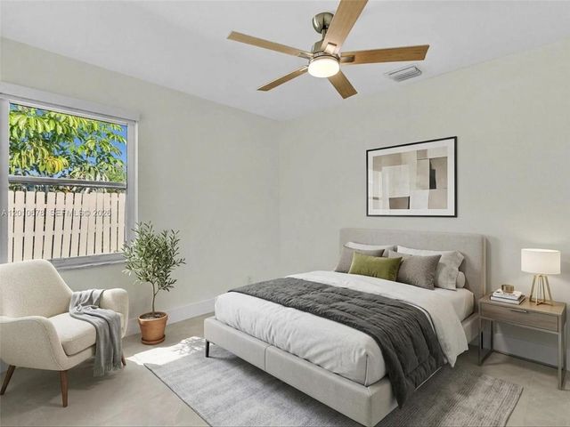 3863 SW 53rd Pl, Hollywood, FL 33312