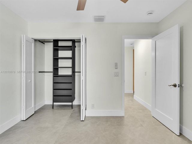 3863 SW 53rd Pl, Hollywood, FL 33312