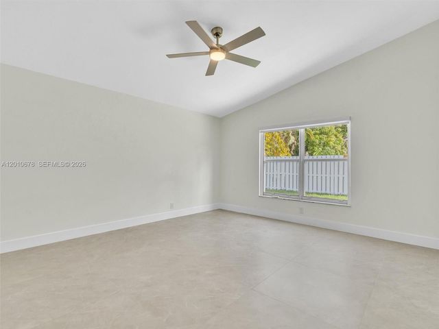 3863 SW 53rd Pl, Hollywood, FL 33312
