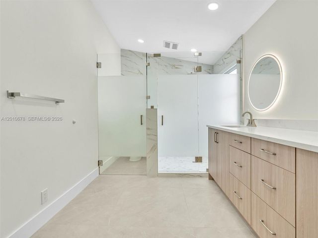 3863 SW 53rd Pl, Hollywood, FL 33312