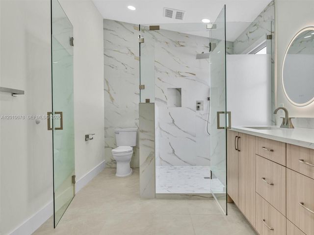 3863 SW 53rd Pl, Hollywood, FL 33312