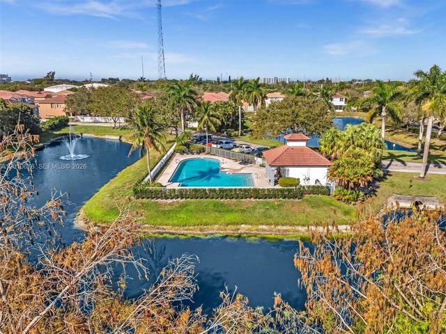3863 SW 53rd Pl, Hollywood, FL 33312