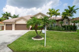 2910 Fairways Drive, Homestead, FL 33035