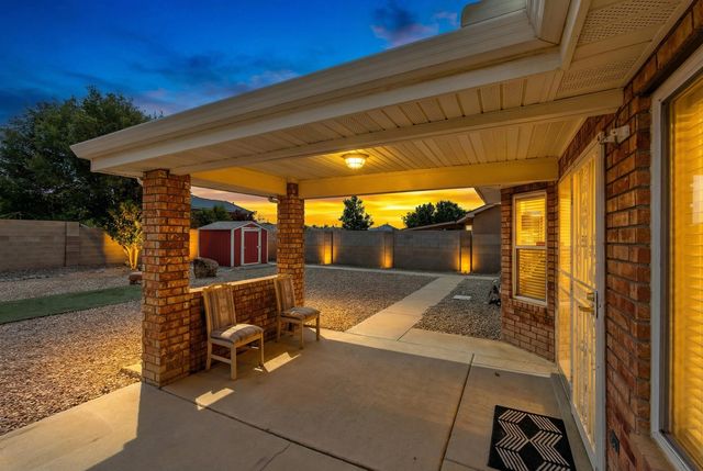 1666 LOS CERRITOS Road NW, Los Lunas, NM 87031