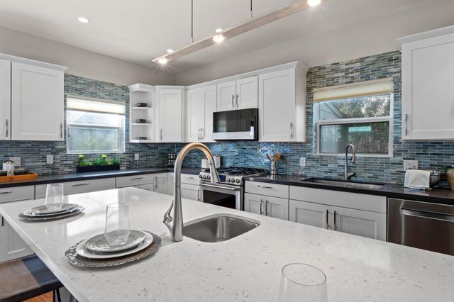 4518 Avenue D, Austin, TX 78751