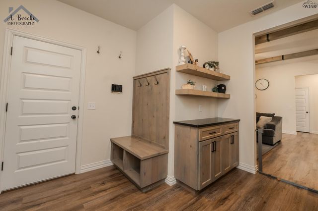 3018 PARKHILL ROAD, Wichita Falls, TX 76310