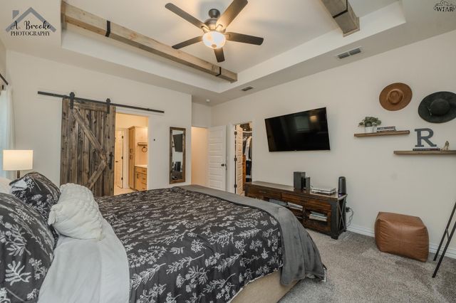 3018 PARKHILL ROAD, Wichita Falls, TX 76310