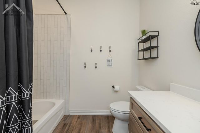 3018 PARKHILL ROAD, Wichita Falls, TX 76310