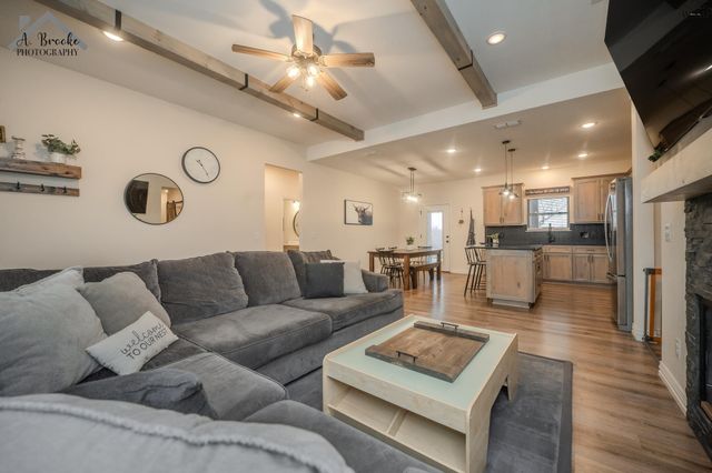 3018 PARKHILL ROAD, Wichita Falls, TX 76310