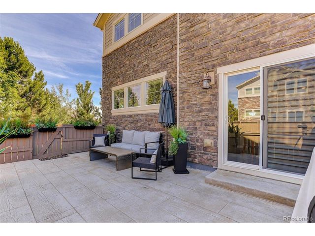 24847 E Calhoun Pl B, Aurora, CO 80016