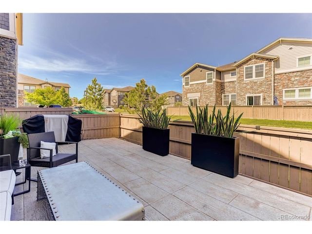 24847 E Calhoun Pl B, Aurora, CO 80016