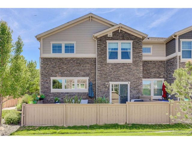 24847 E Calhoun Pl B, Aurora, CO 80016