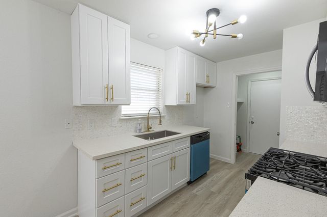 19703 Vista Lake Court, Cypress, TX 77433