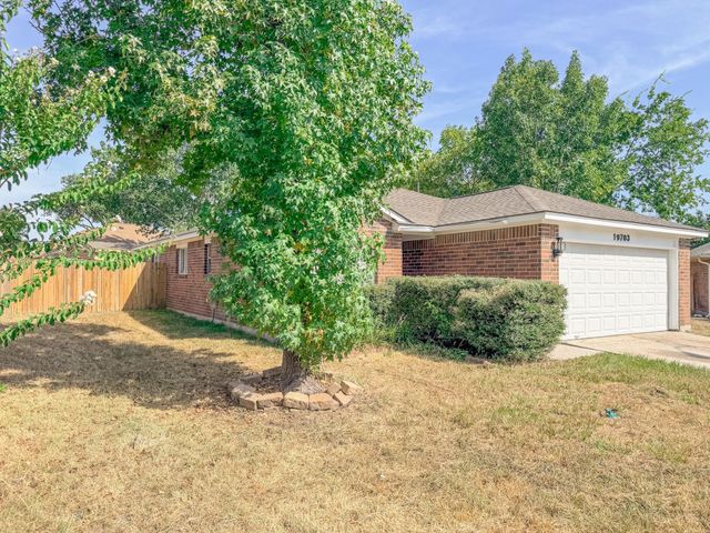 19703 Vista Lake Court, Cypress, TX 77433