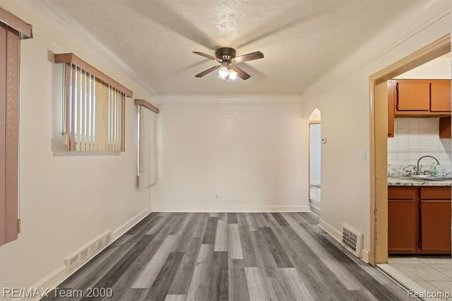 7444 Kendal Street, Dearborn, MI 48126