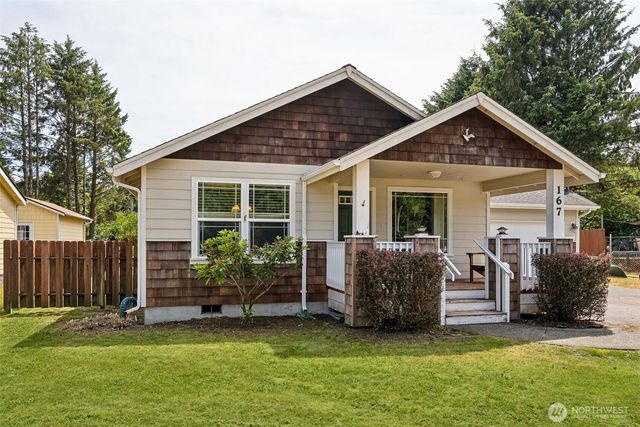 167 Polaris Boulevard SW, Ocean Shores, WA 98569