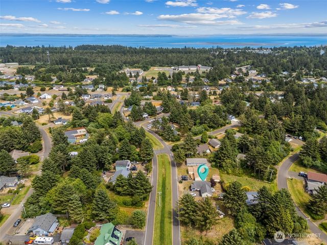 167 Polaris Boulevard SW, Ocean Shores, WA 98569