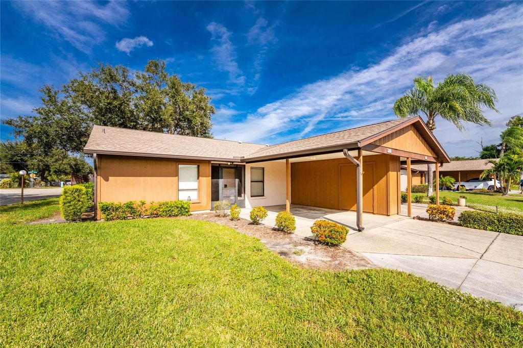 1800 CURRY TRAIL 11, Nokomis, FL 34275