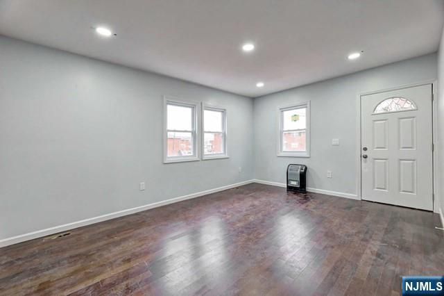 28 Brook Avenue 1, Wallington, NJ 07057