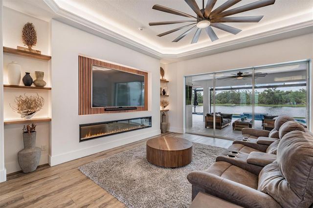 16007 39TH GLEN E, Parrish, FL 34219