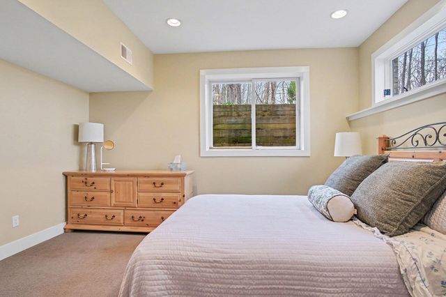 1410 Windy Ridge SE, Ada, MI 49301