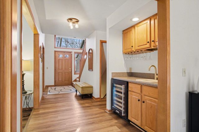 1410 Windy Ridge SE, Ada, MI 49301