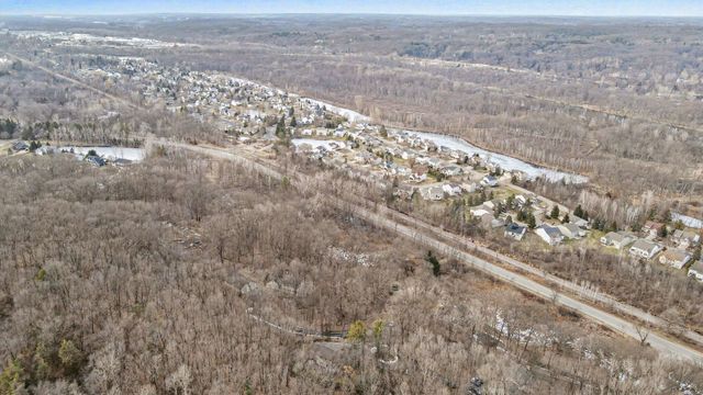 1410 Windy Ridge SE, Ada, MI 49301