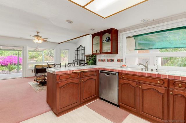 3761 Mount Ashmun, San Diego, CA 92111