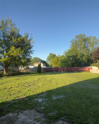 3313 BURTON Avenue, Erie, PA 16504