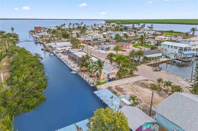 11306 MATLACHA AVENUE, Matlacha, FL 33993