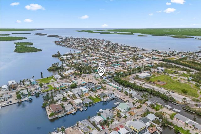 11306 MATLACHA AVENUE, Matlacha, FL 33993