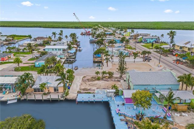 11306 MATLACHA AVENUE, Matlacha, FL 33993